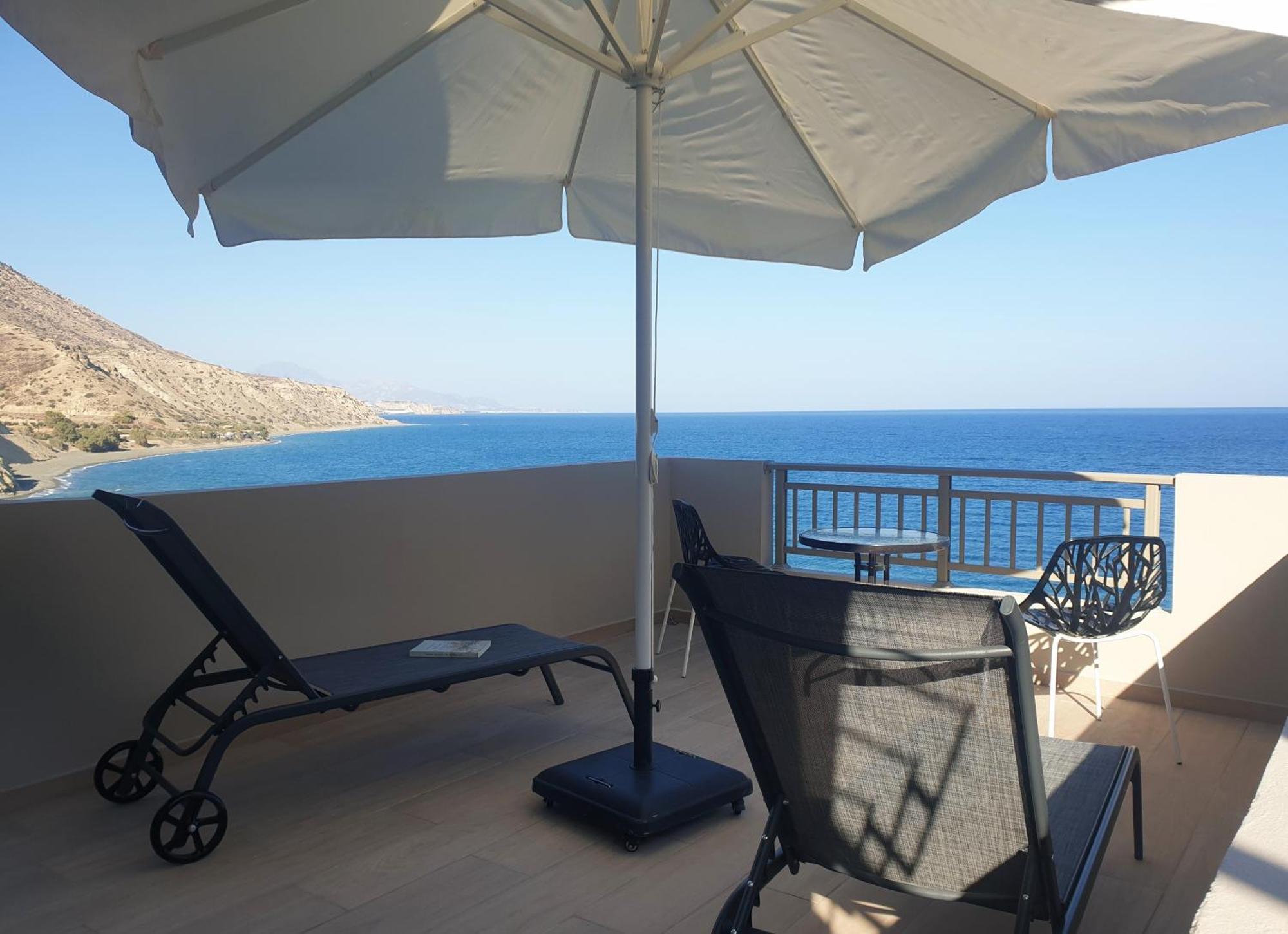 Villa Tzortzaki - Afroditi Tertsa Buitenkant foto